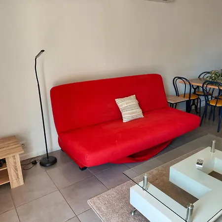 Cozy With Parking Near Caen * Ifs